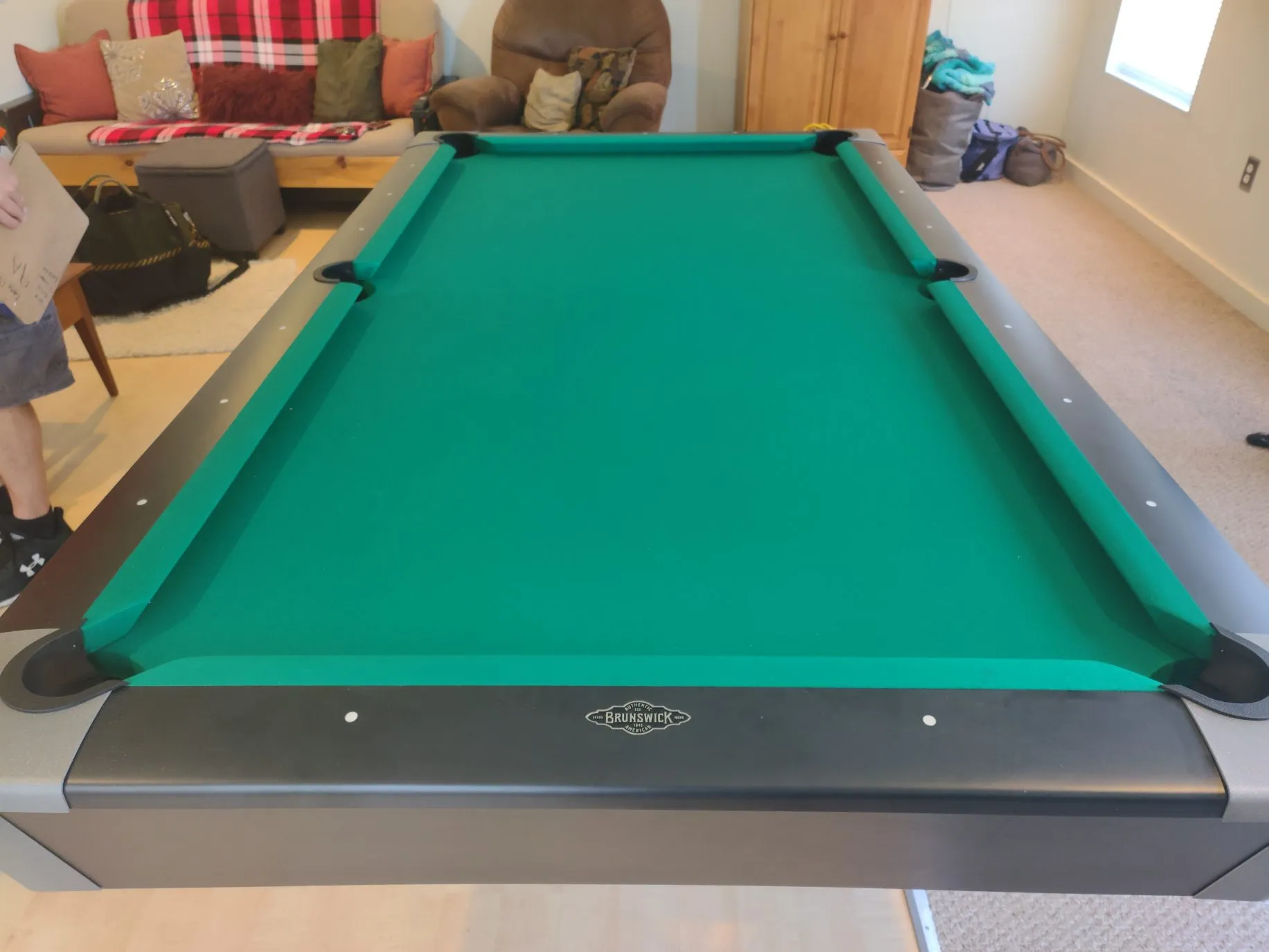 Brunswick Black Wolf Pro Pool Table