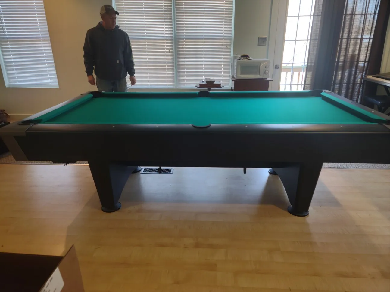 Brunswick Black Wolf Pro Pool Table