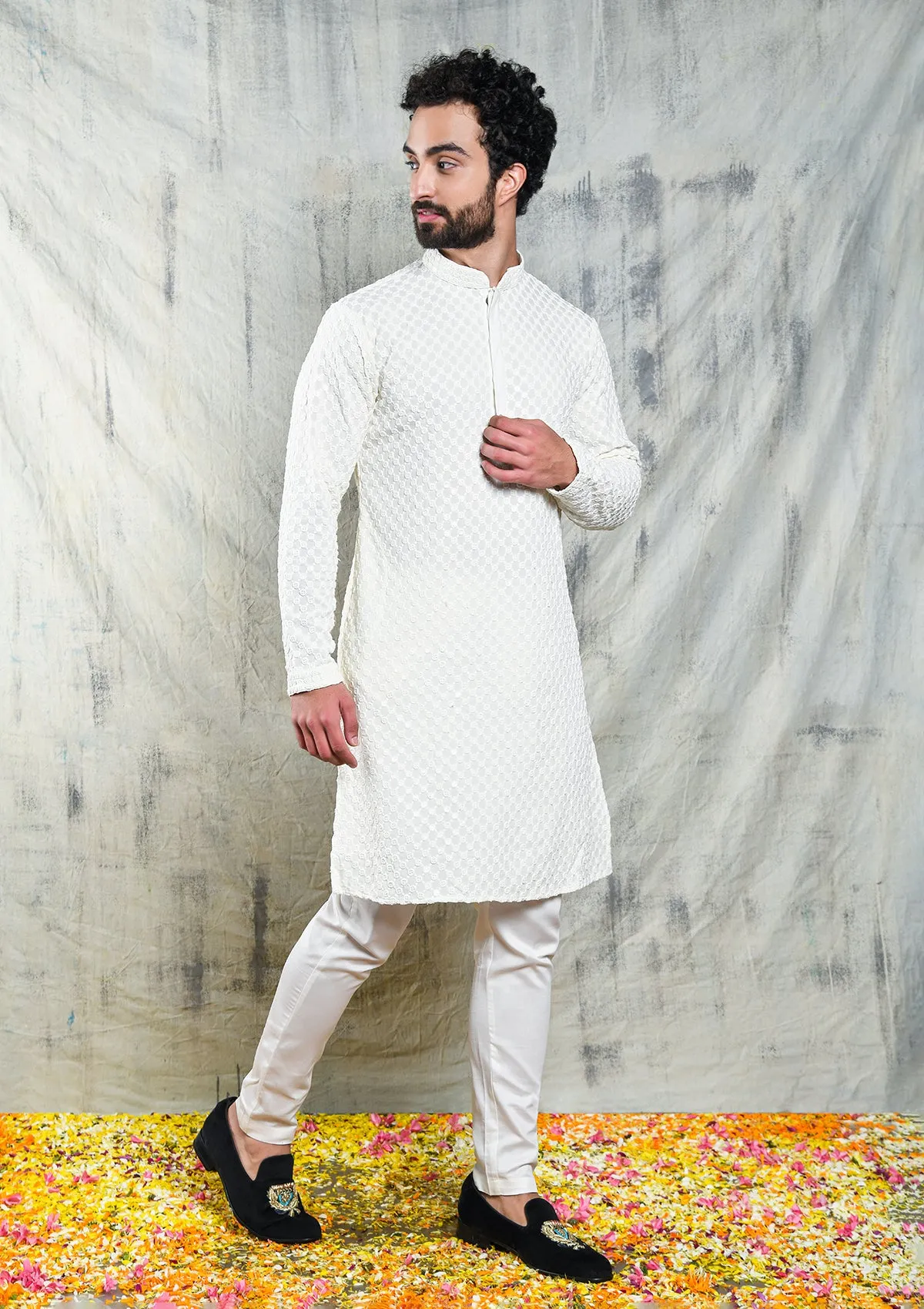 LIGHT IVORY SEQUIN EMBROIDERED KURTA PYJAMA SET