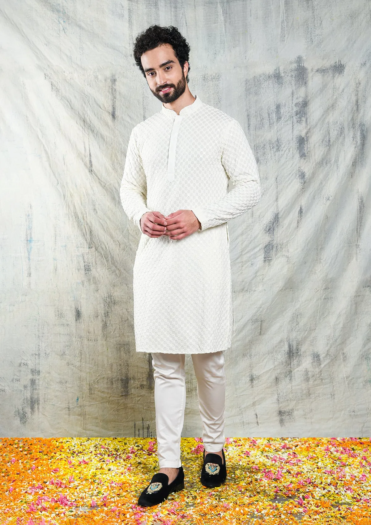 LIGHT IVORY SEQUIN EMBROIDERED KURTA PYJAMA SET