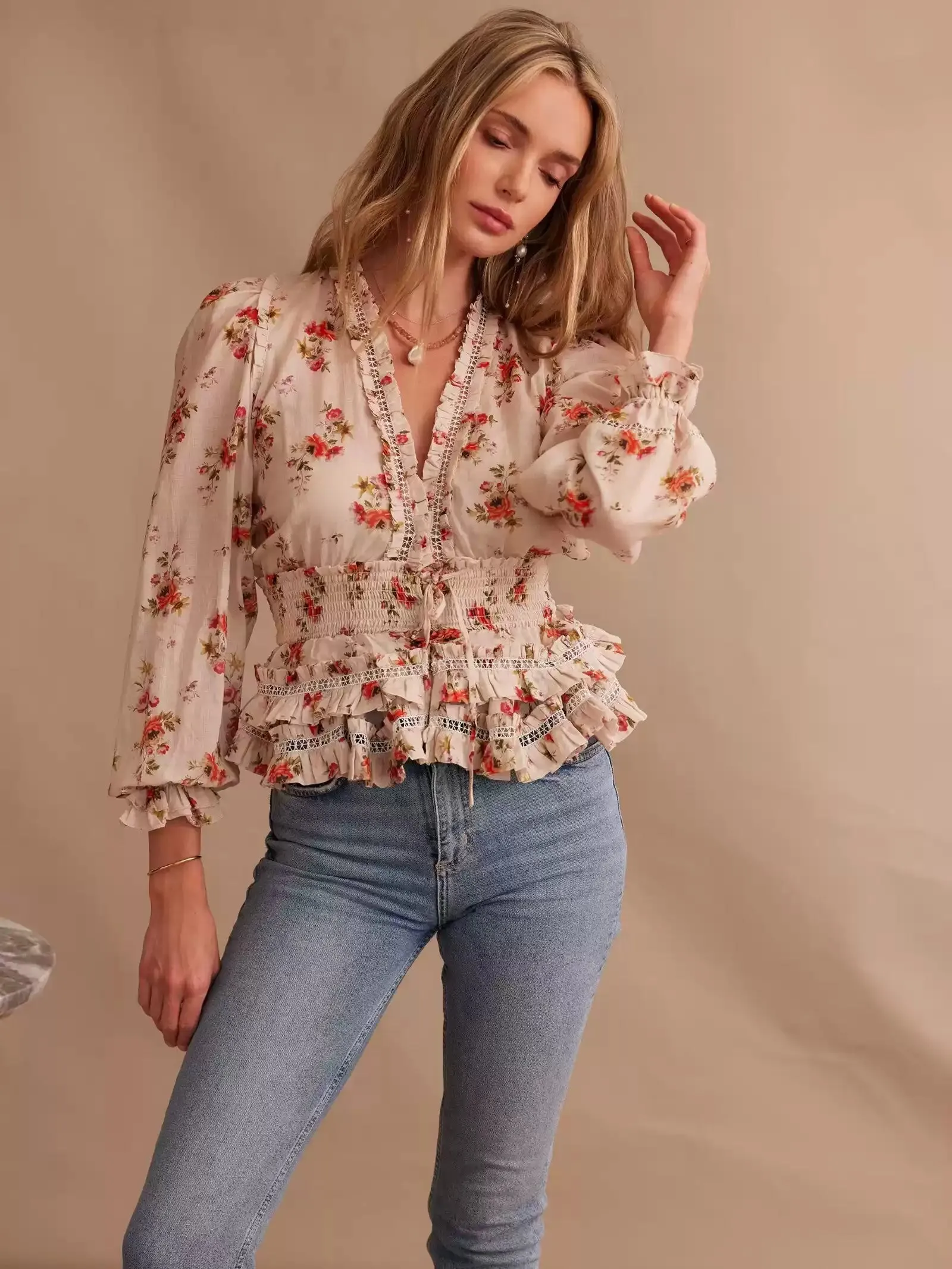 Selin Lace Trim Floral Top