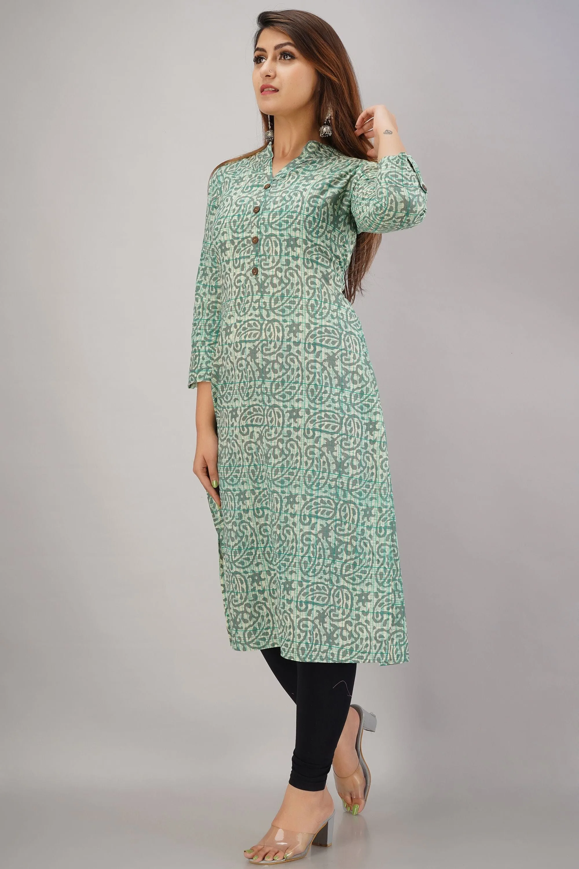 SVARCHI Women's Cotton Cambric Geometric Printed Straight Kurta (Green)